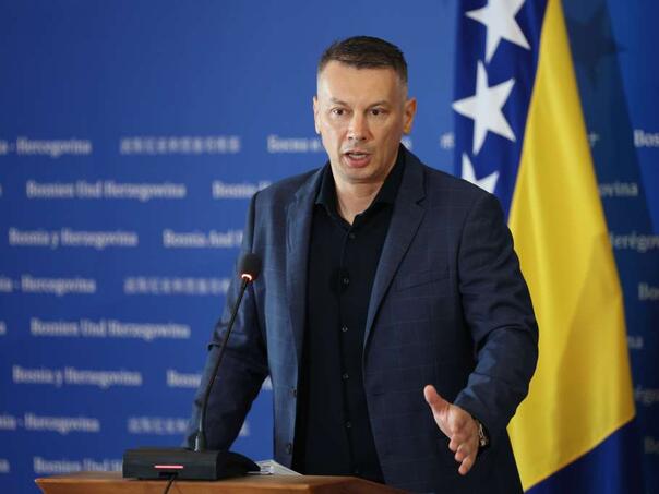 Nešić: Nasilni napadi u migrantskim centrima, preduzimaju se mjere