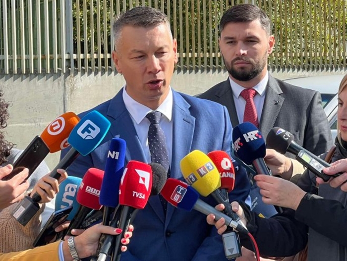 Nešić predao Tužilaštvu BiH informacije o Schmidtu