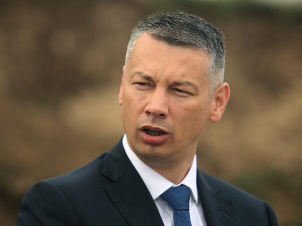 Nešić uporno želi imenovanje Radinkovića, Krišto i Helez protiv