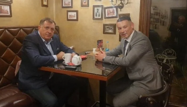 Nešić s Dodikom: RS iznad partijskog interesa