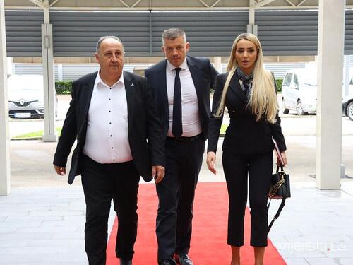 Nešićev brat stigao na sastanak s Dodikom u Istočno Sarajevo