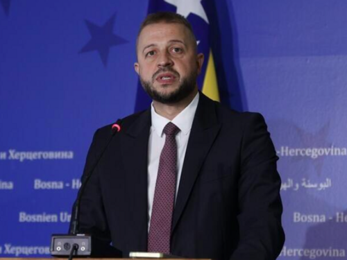 Nešković: Dok građani čekaju povrat PDV-a na prvu nekretninu, Tegeltiji prioritet stranačka zapošljavanja