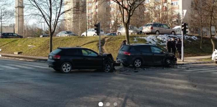 Nesreća na Alipašinom Polju: Sudarila se dva vozila, jedna osoba povrijeđena