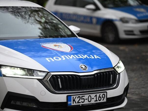 Nesreća na gradilištu u BiH: Radnik pao sa prikolice