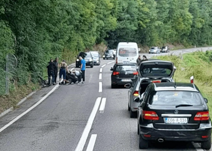 Nesreća na putu kod Donjeg Vakufa: Poginuo biciklista iz Austrije