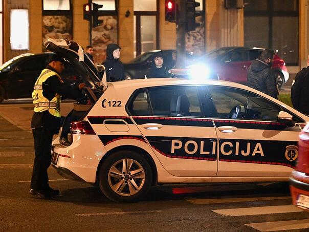 Nesreća na Stupskoj petlji: Pijan se "zaletio" u policiju