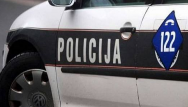 Nesreća na ulazu u Jajce, saobraćaj obustavljen