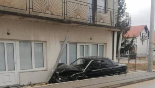Nesreća u Tomislavgradu: Autom udario u kuću