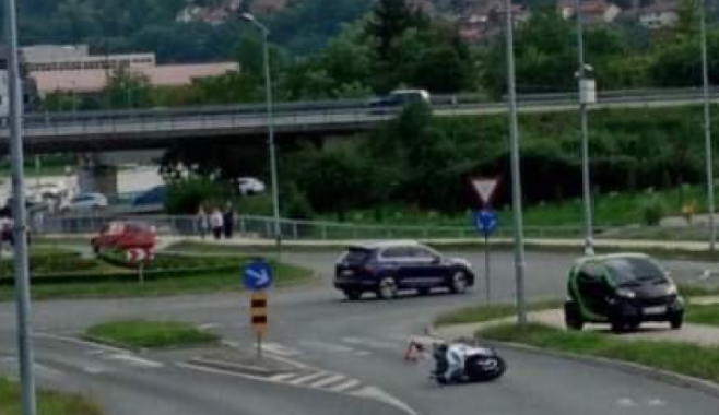 Nesreća u Zenici, teško povrijeđen motociklista