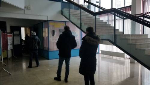 Nestranački posmatrači pušteni bez problema na biračka mjesta