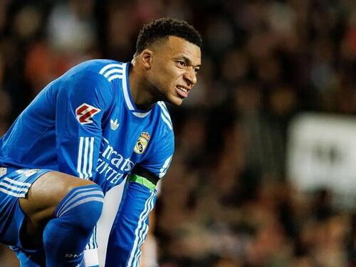 Nestvaran propust: Mbappeu zamalo operisali zdravo koljeno