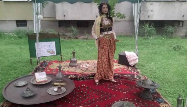 Nesvakidašnja bajramska izložba starih eksponata u Bugojnu