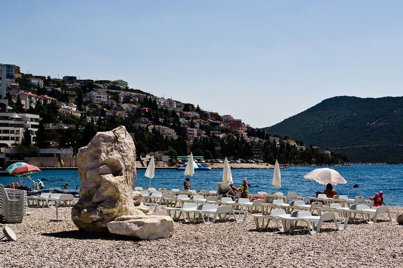 Neum se priprema za početak sezone, hotele otvaraju 1. maja