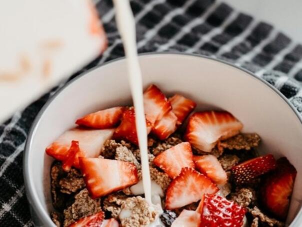 Neurolog otkrio koju namirnicu nikad ne jede za doručak, loša je za mozak