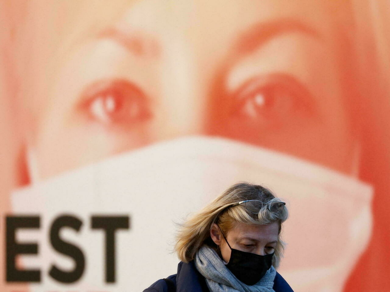 Nevakcinisani u Francuskoj ne mogu u restorane, kafiće, sportske centre