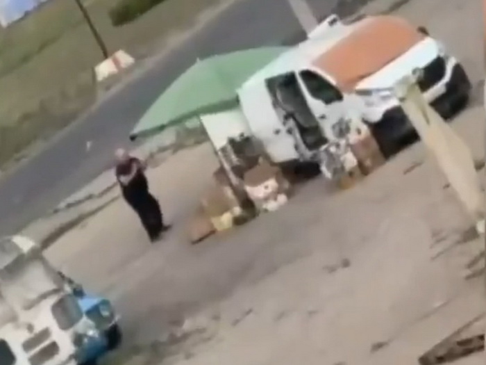 Nevjerovatan snimak: Ruski dron "lovio" trgovca u Ukrajini