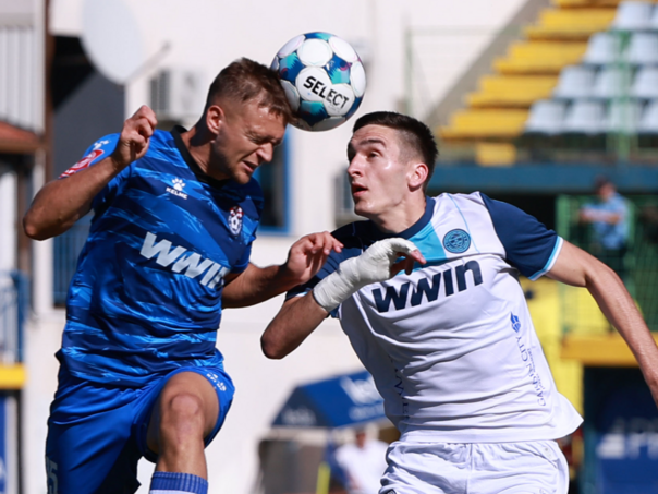 Nevjerovatno: Željezničaru poništena čak tri gola, Široki minimalno slavio