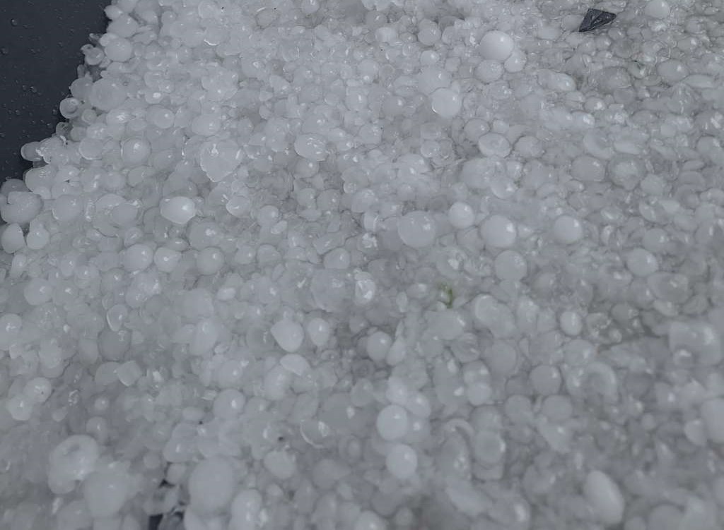 Nevrijeme u Orašju uzrokovalo veće materijalne štete na porodičnim kućama
