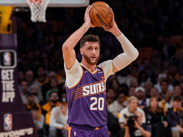 New Orleans pobijedio Phoenix, skromna partija Nurkića