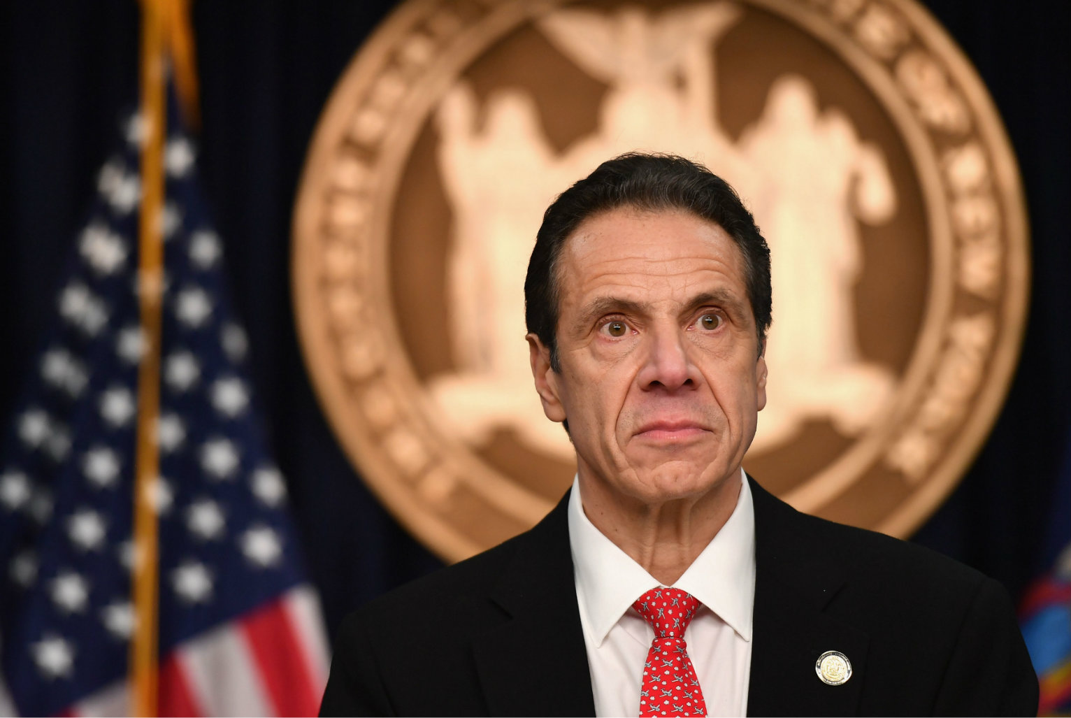 New York djelomično ukinuo obavezno nošenje maski