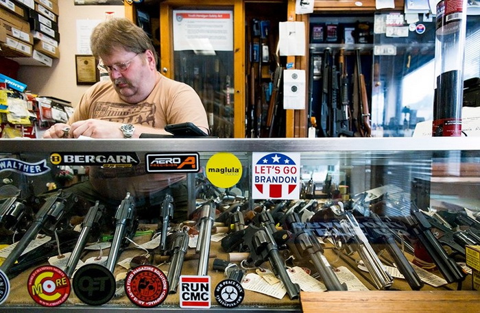 New York novim zakonima zabranio oružje na mnogim javnim mjestima