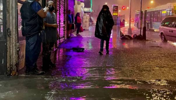 New York: Vanredno stanje zbog obilnih padavina i poplava