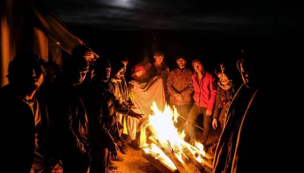 New York Times: Stotine migranata smrzava se u BiH