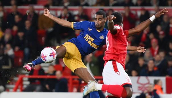 Newcastle preokrenuo i pobijedio Forest golovima u sudijskoj nadoknadi