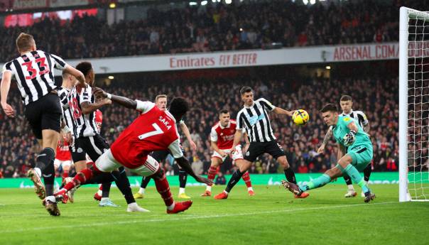 Newcastle zaustavio Arsenal, United uvjerljivo pobijedio Bournemouth