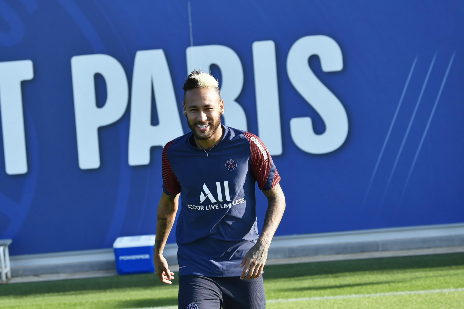 Neymaru dvije utakmice kazne, liga pokrenula istragu o rasizmu