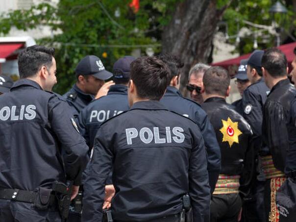 Nezapamćen zločin u Turskoj: Ubio sedmoro ljudi, među njima i svoje dijete