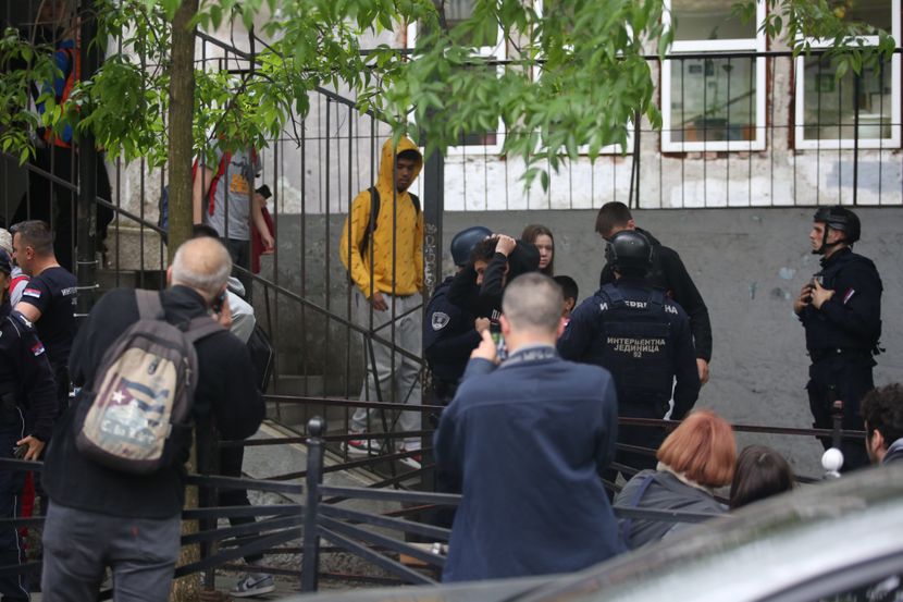 Nezvanično: Uhapšen i otac dječaka koji je izvršio masakr