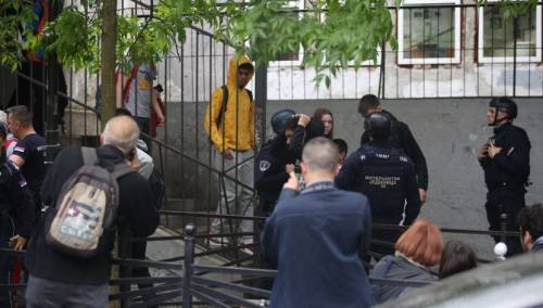 Nezvanično: Uhapšen i otac dječaka koji je izvršio masakr