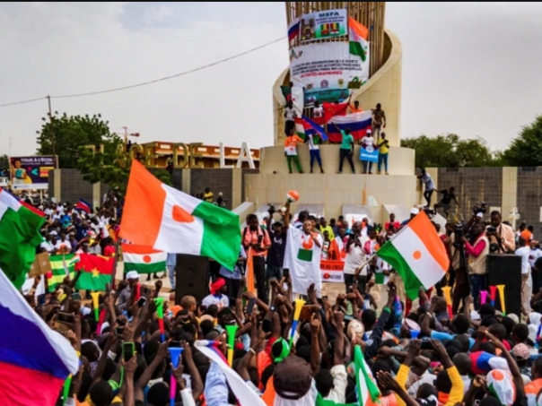 Niger: Vojni režim protjerao francuskog ambasadora
