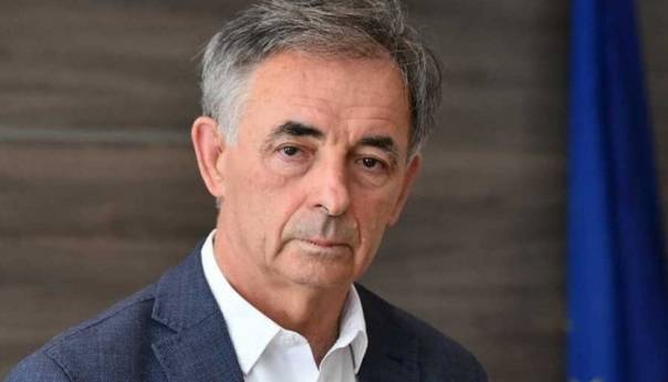 Nije se smjelo dogoditi da Vučić ne može u Jasenovac