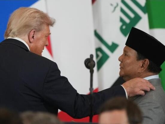 Nije znao za uključen mikrofon: Indonezijski predsjednik tražio uslugu od Trumpa