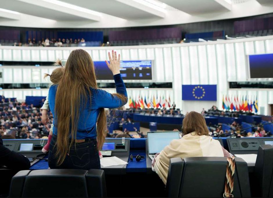 Nijedna članica EP ne smije izgubiti pravo glasa zato što postaje majka