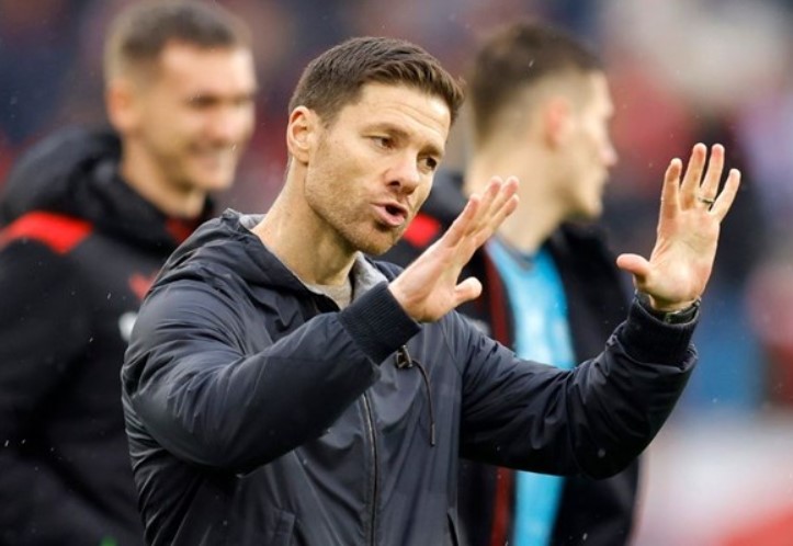 Nijemci: Ako Alonso ode iz Bayera, neće preuzeti Liverpool