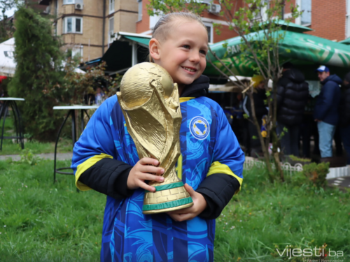 Niko kao naši navijači: "Trofej SP" već je u Zenici