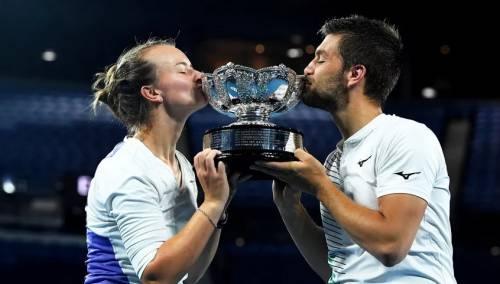 Nikola Mektić osvojio Australian Open u dublu sa Barborom Krejčikovom
