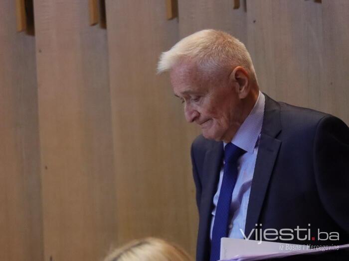 Nikola Špirić: Ovo je srpska stolica