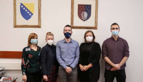 Nikolić: Mladi trebaju biti partneri svim institucijama u BiH