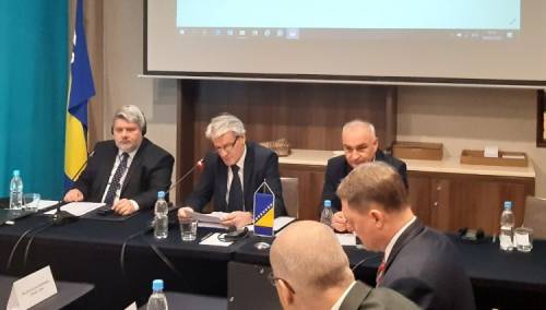 Nikolov: Državna služba zasnovana na zaslugama temelj dobre javne uprave