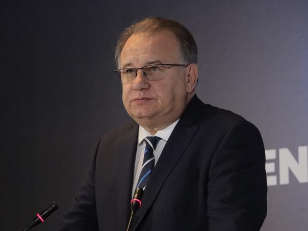 Nikšić čestitao Božić pravoslavnim vjernicima: Božić simbolizira rođenje nade