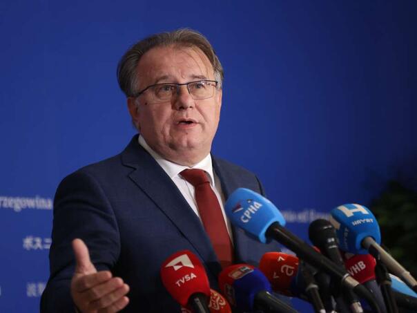 Nikšić čestitao građanima BiH Dan državnosti