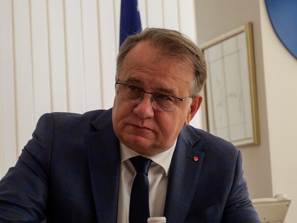 Nikšić čestitao Pesah: Ovaj blagdan uvijek ima važnost i simboličku vrijednost u svakom vremenu