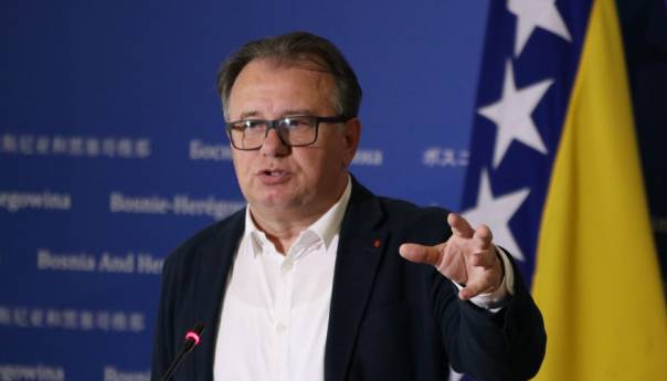 Nikšić čestitao rukometnim 'Zmajevima': Vi ste naš ponos, Vlada FBiH će pružiti svu podršku