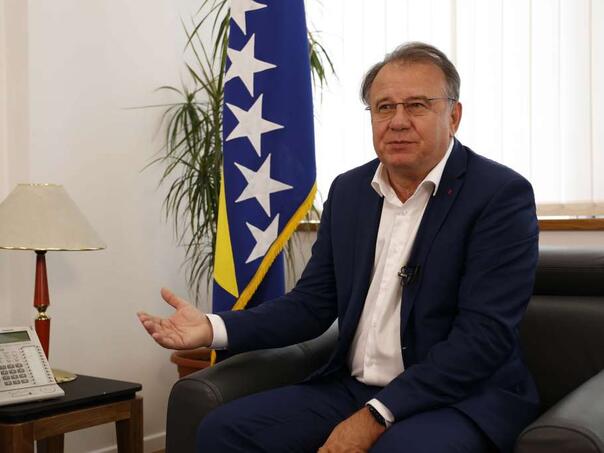 Nikšić: Gotovo sve odluke na Vladi FBiH usvojili smo jednoglasno