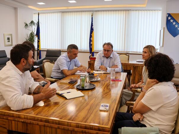 Nikšić i Dizdar s filmskim radnicima