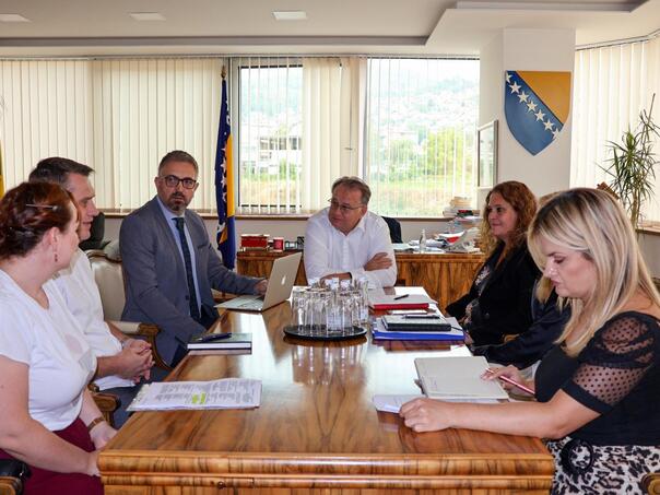 Nikšić i Duraković: NUB BiH ne smije prestati s radom